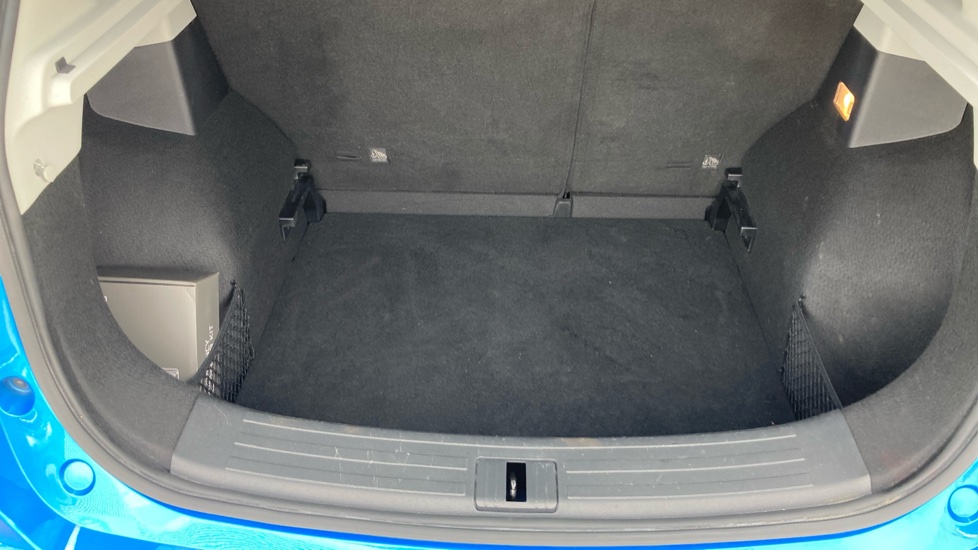 MG ZS 1.5 VTi-TECH Exclusive 5dr Petrol Hatchback - Image 29