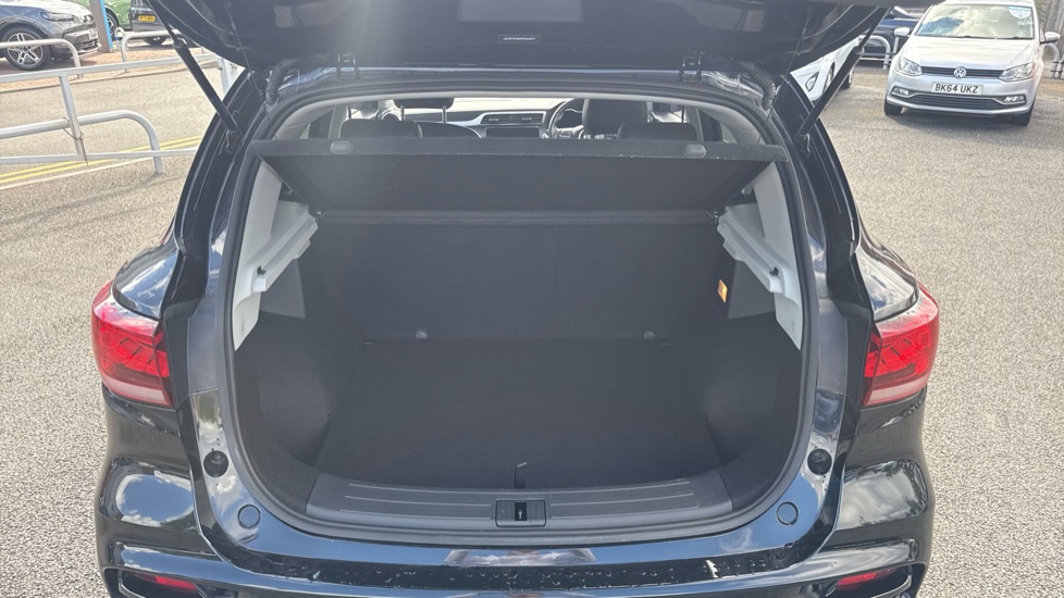 MG ZS 1.0T GDi Exclusive 5dr Petrol Hatchback - Image 4