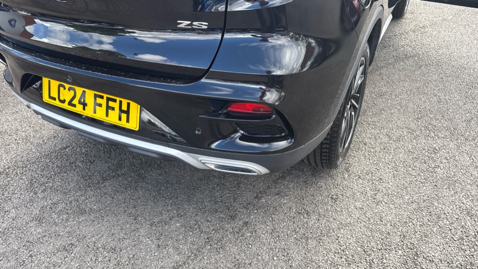 MG ZS 1.0T GDi Exclusive 5dr Petrol Hatchback - Image 36