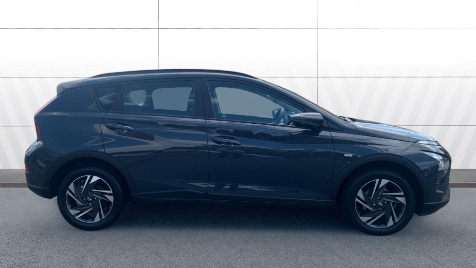Hyundai BAYON 1.0 TGDi 48V MHEV SE Connect 5dr DCT Petrol Hatchback - Image 5