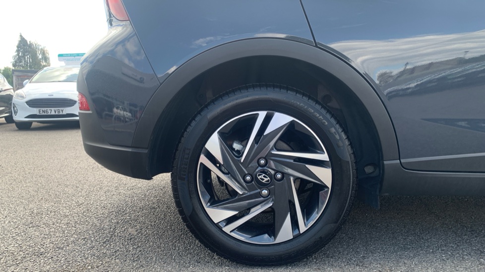 Hyundai BAYON 1.0 TGDi 48V MHEV SE Connect 5dr DCT Petrol Hatchback - Image 7