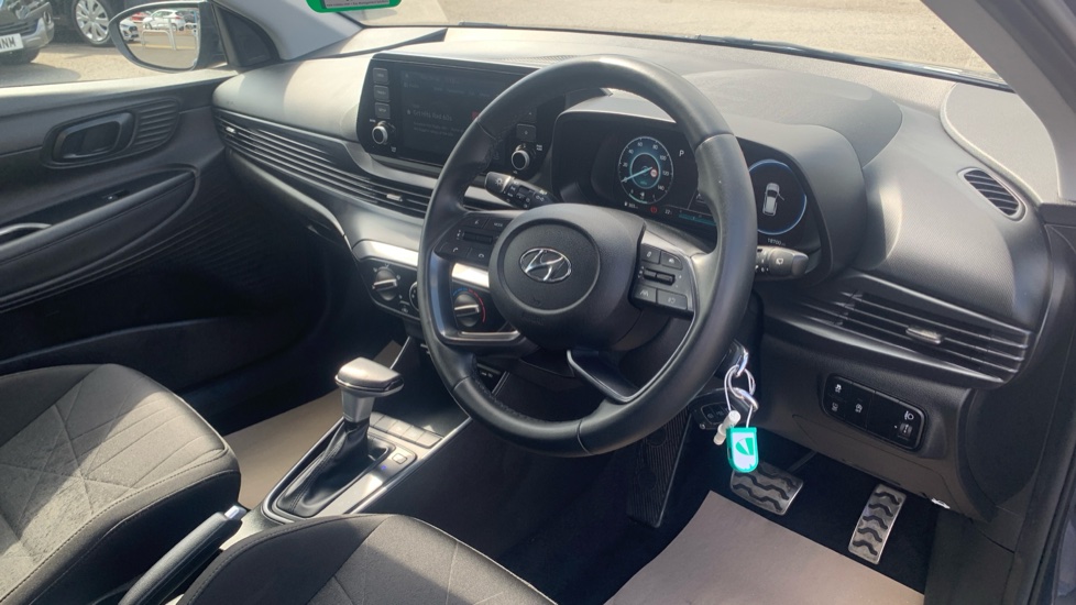 Hyundai BAYON 1.0 TGDi 48V MHEV SE Connect 5dr DCT Petrol Hatchback - Image 11