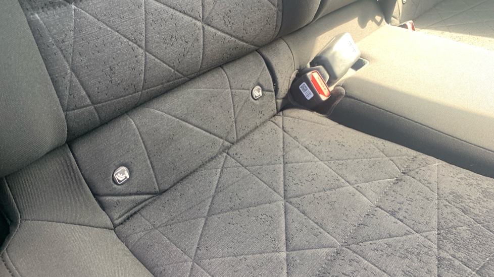 Hyundai BAYON 1.0 TGDi 48V MHEV SE Connect 5dr DCT Petrol Hatchback - Image 17