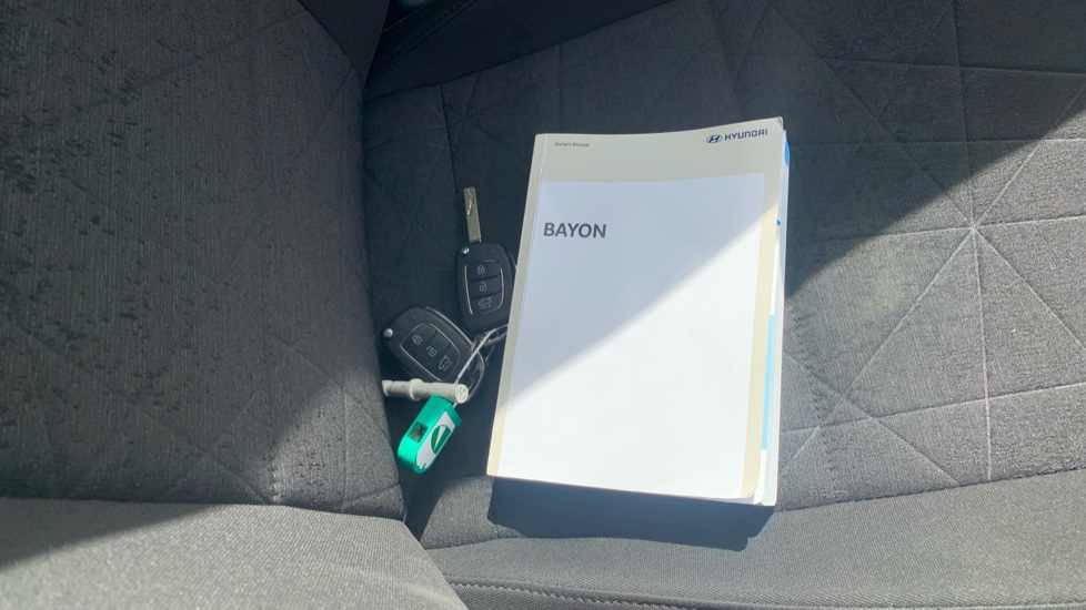 Hyundai BAYON 1.0 TGDi 48V MHEV SE Connect 5dr DCT Petrol Hatchback - Image 19