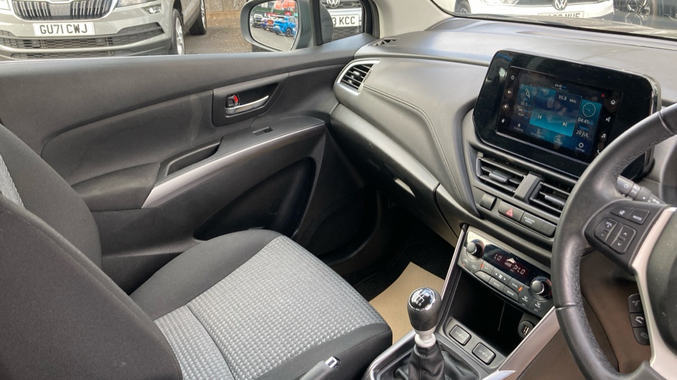 Suzuki S-Cross 1.4 Boosterjet 48V Hybrid Motion 5dr Petrol Hatchback - Image 14