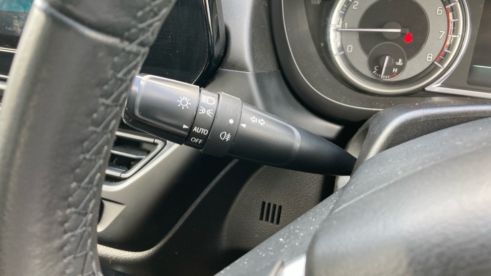 Suzuki S-Cross 1.4 Boosterjet 48V Hybrid Motion 5dr Petrol Hatchback - Image 32