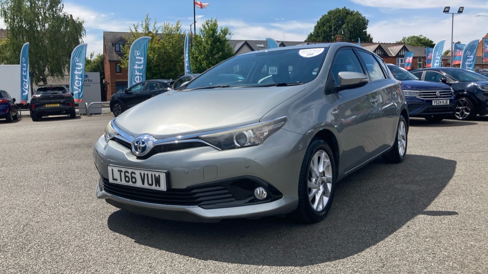 Toyota Auris 1.8 Hybrid Business Edition 5dr CVT Hybrid Hatchback - Image 43