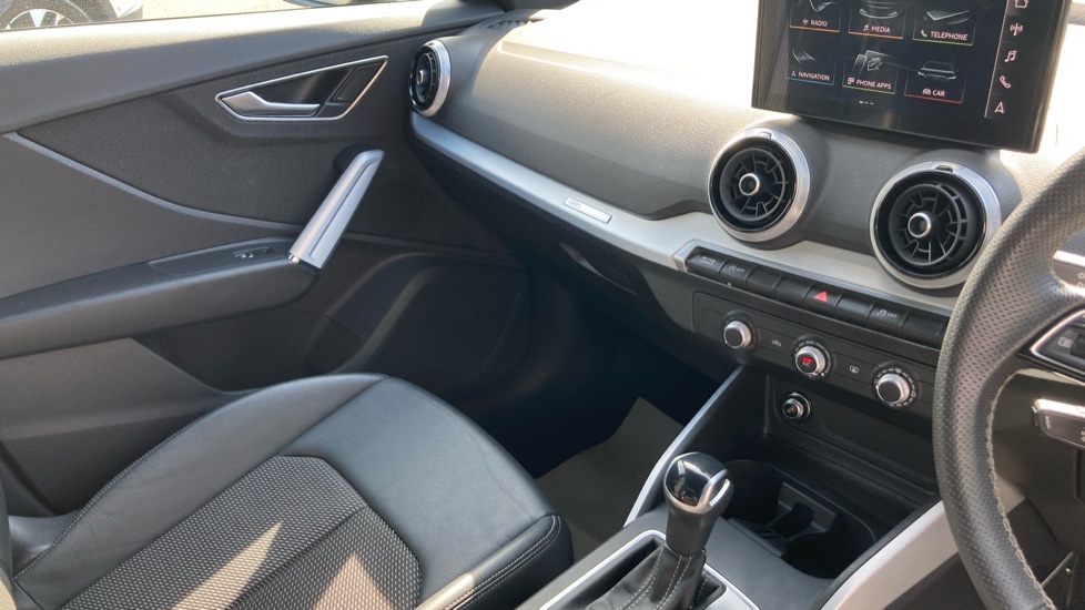 Audi Q2 35 TFSI S Line 5dr Petrol Estate - Image 14