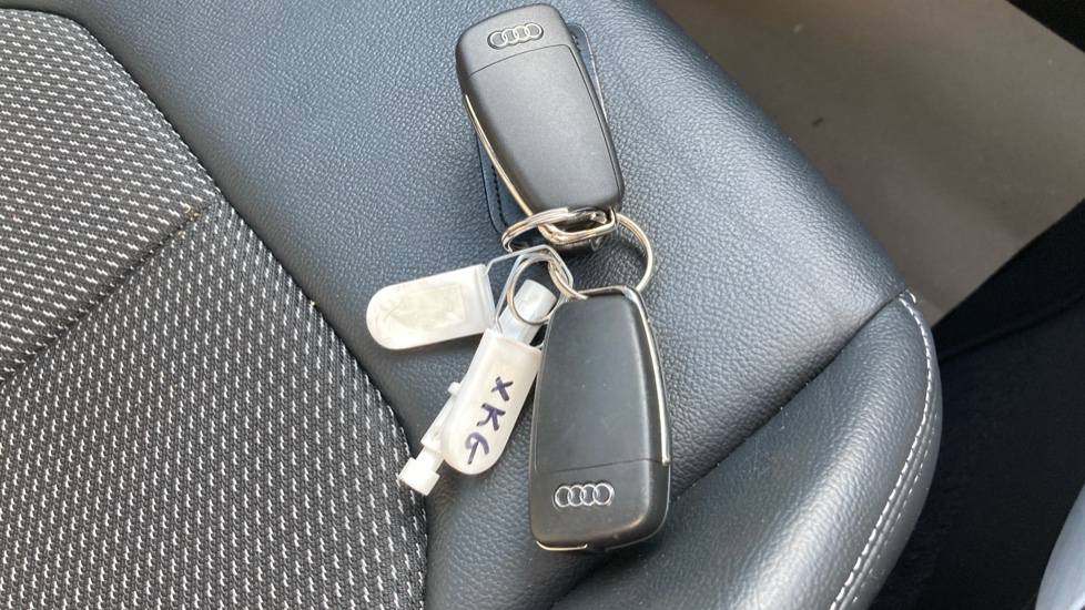 Audi Q2 35 TFSI S Line 5dr Petrol Estate - Image 20
