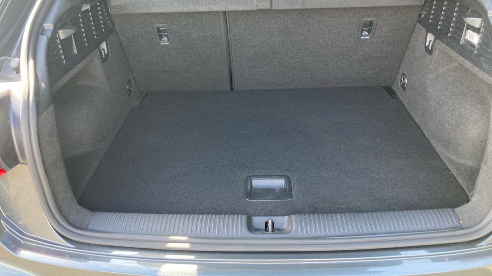 Audi Q2 35 TFSI S Line 5dr Petrol Estate - Image 30