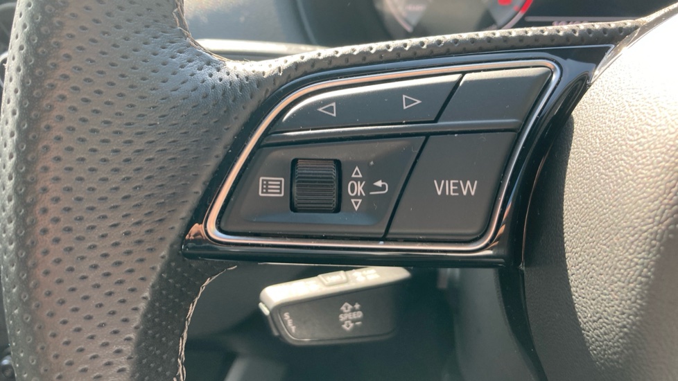 Audi Q2 35 TFSI S Line 5dr Petrol Estate - Image 35