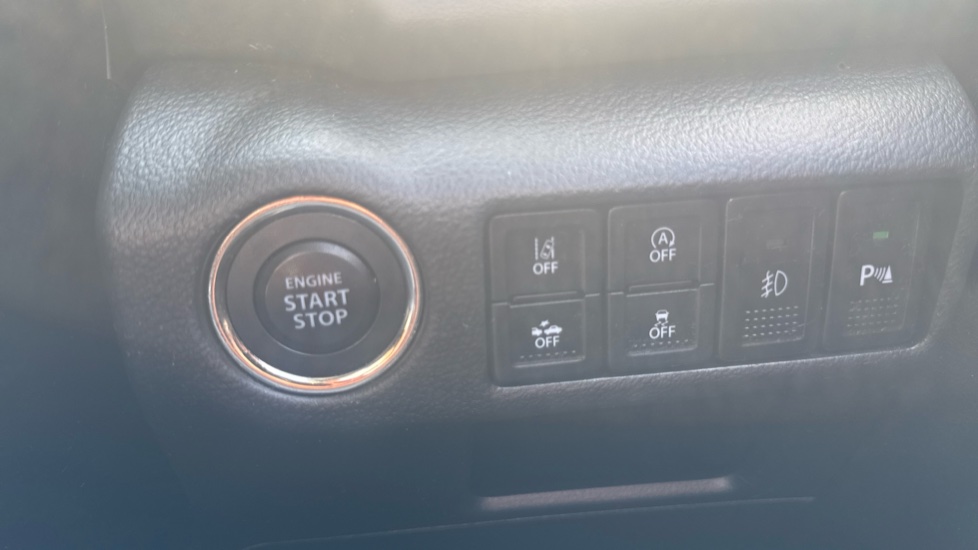 Suzuki S-Cross 1.4 Boosterjet 48V Hybrid Motion 5dr Petrol Hatchback - Image 29