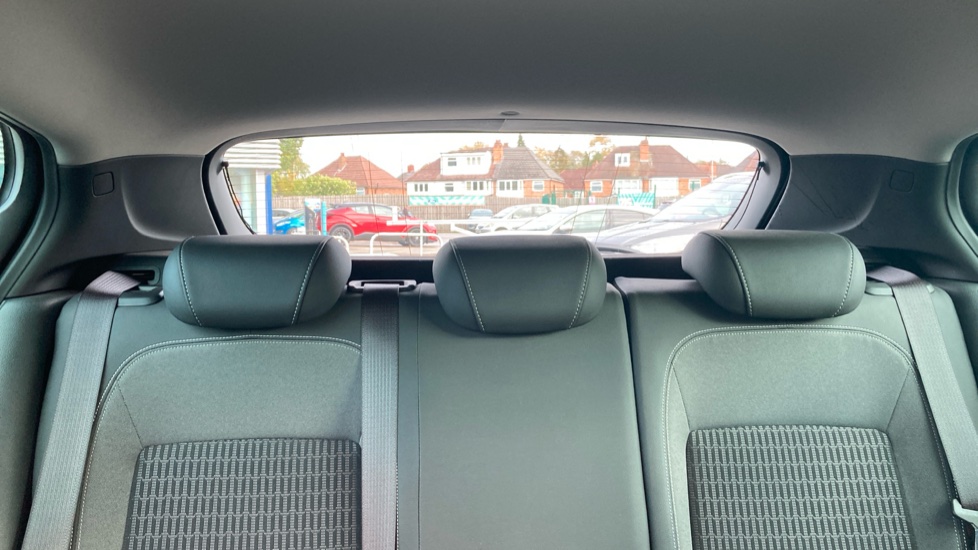 Vauxhall Astra 1.2 Turbo 145 Griffin Edition 5dr Petrol Hatchback - Image 15