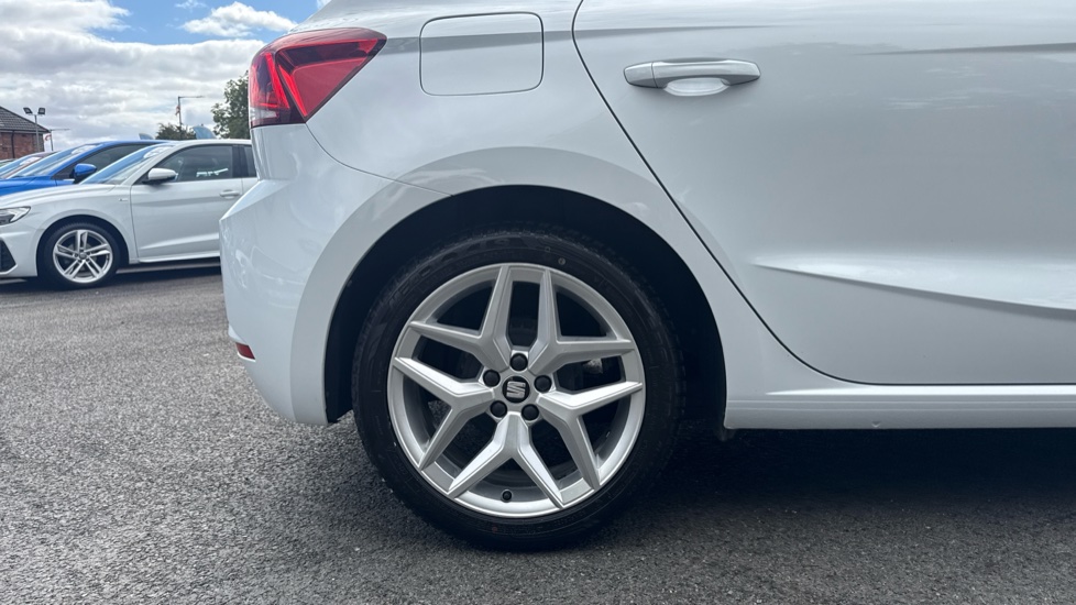 SEAT Ibiza 1.0 FR [EZ] 5dr Petrol Hatchback - Image 7