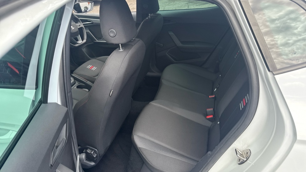SEAT Ibiza 1.0 FR [EZ] 5dr Petrol Hatchback - Image 16