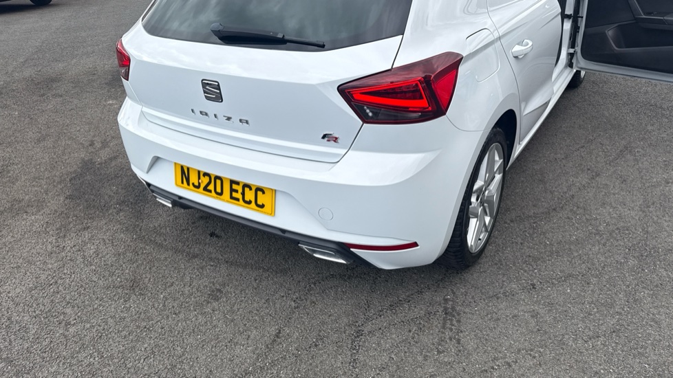 SEAT Ibiza 1.0 FR [EZ] 5dr Petrol Hatchback - Image 33