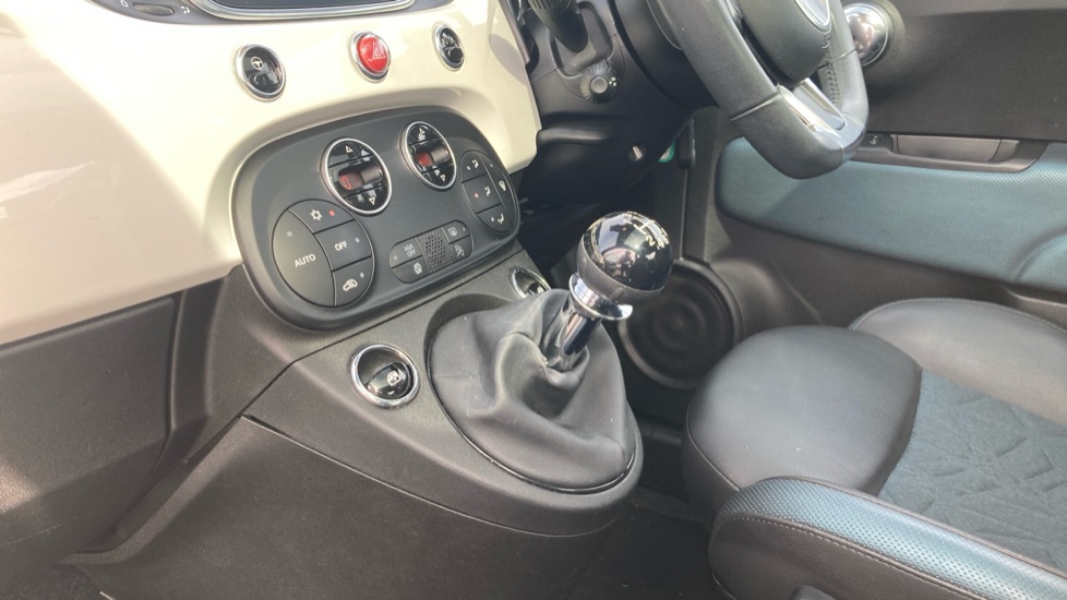 Fiat 500 1.0 Mild Hybrid Launch Edition 3dr Petrol Hatchback - Image 13