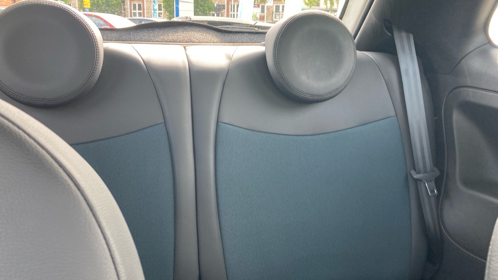 Fiat 500 1.0 Mild Hybrid Launch Edition 3dr Petrol Hatchback - Image 15