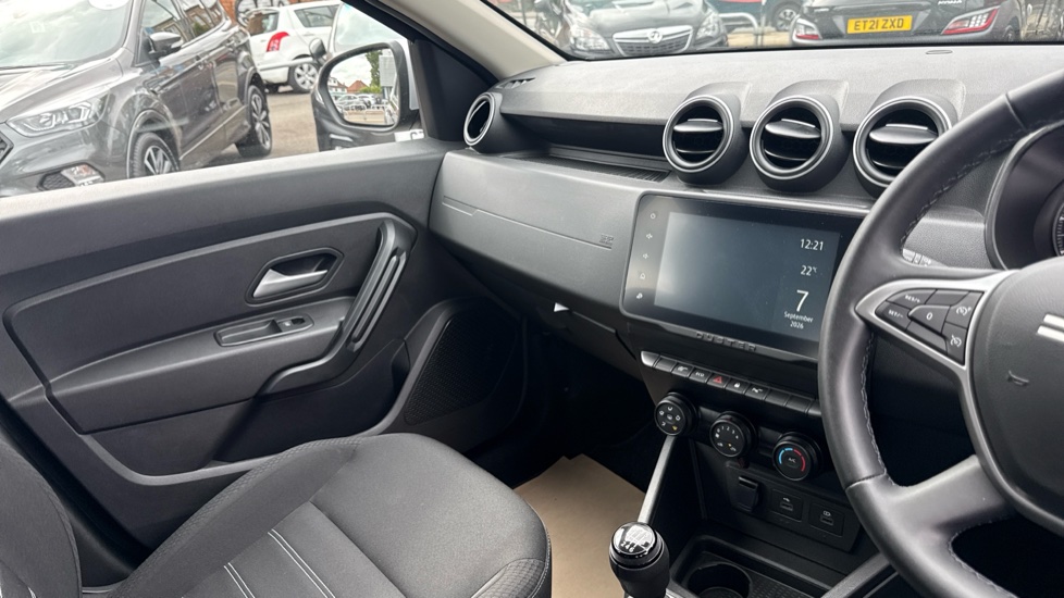 Dacia Duster 1.0 TCe 90 Expression 5dr Petrol Estate - Image 14