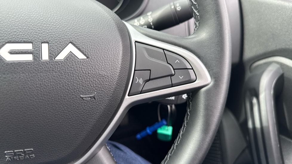 Dacia Duster 1.0 TCe 90 Expression 5dr Petrol Estate - Image 28