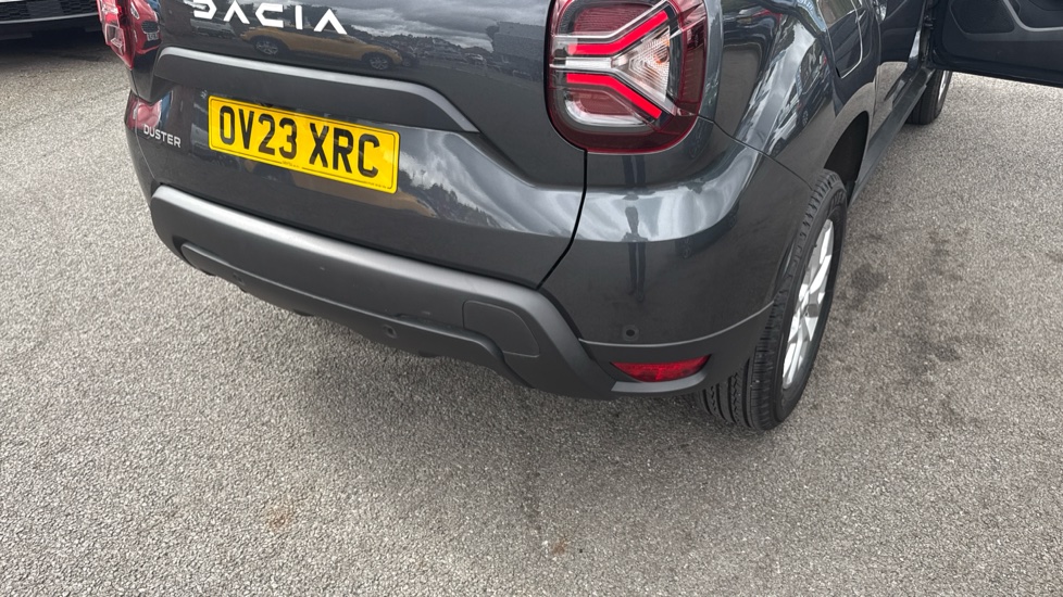 Dacia Duster 1.0 TCe 90 Expression 5dr Petrol Estate - Image 34