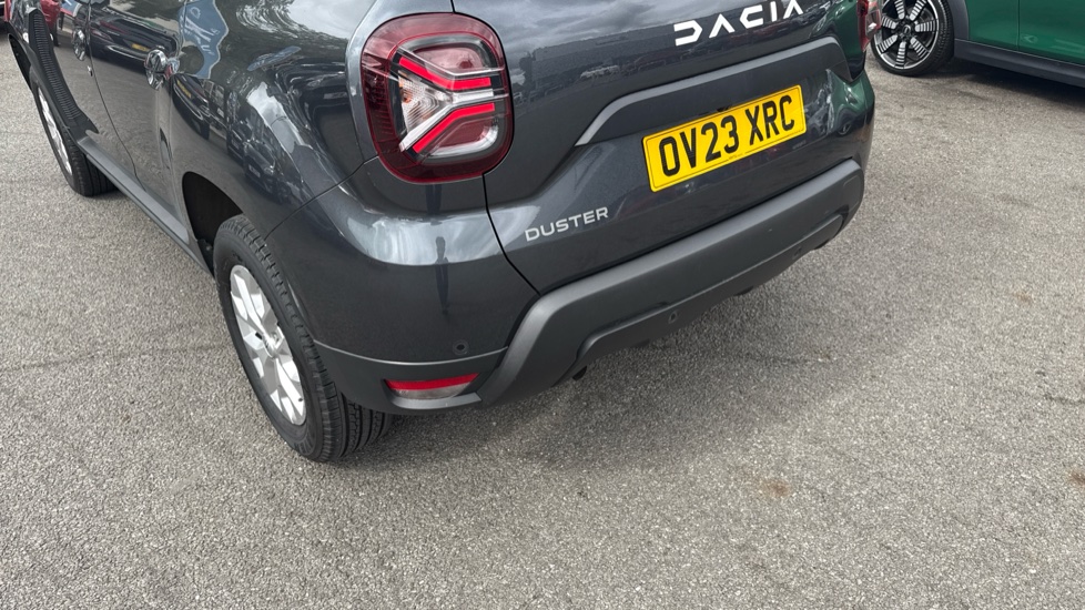 Dacia Duster 1.0 TCe 90 Expression 5dr Petrol Estate - Image 35