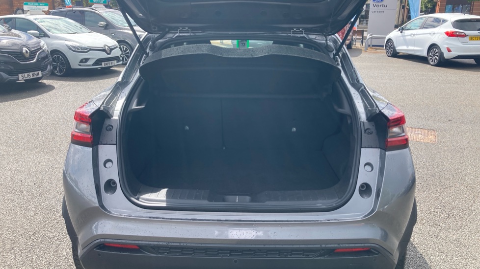Nissan Juke 1.6 Hybrid N-Connecta 5dr Auto Hybrid Hatchback - Image 4
