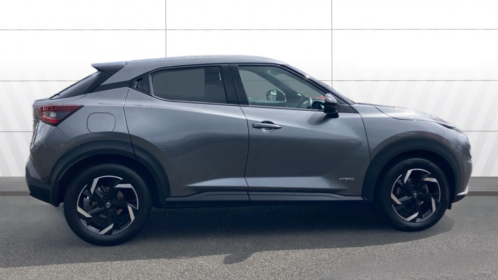 Nissan Juke 1.6 Hybrid N-Connecta 5dr Auto Hybrid Hatchback - Image 5