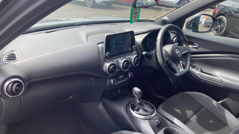 Nissan Juke 1.6 Hybrid N-Connecta 5dr Auto Hybrid Hatchback - Image 9