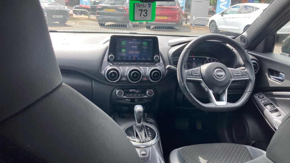 Nissan Juke 1.6 Hybrid N-Connecta 5dr Auto Hybrid Hatchback - Image 10