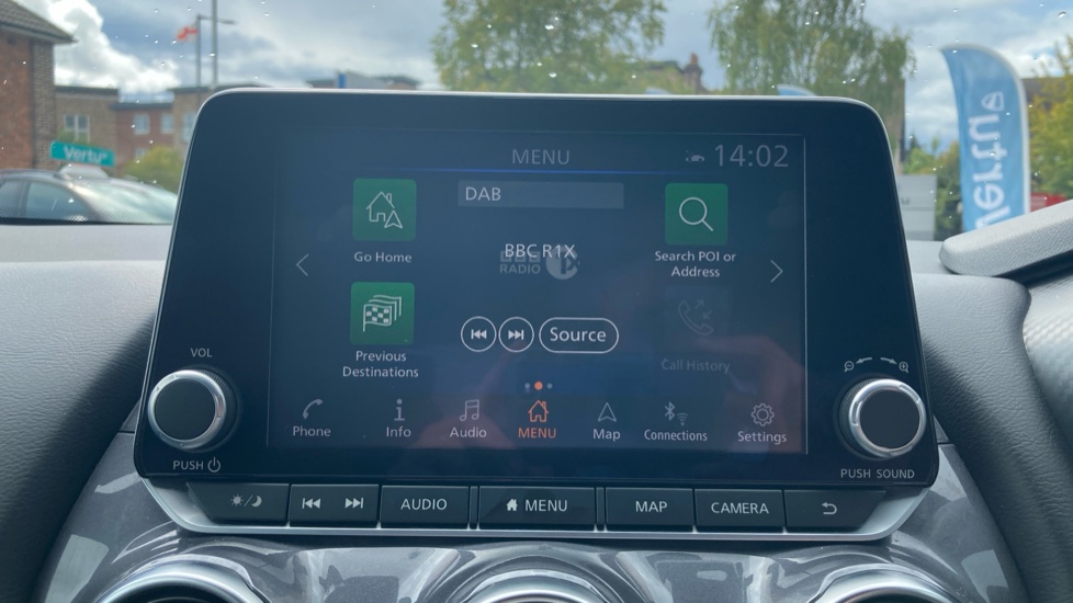 Nissan Juke 1.6 Hybrid N-Connecta 5dr Auto Hybrid Hatchback - Image 12