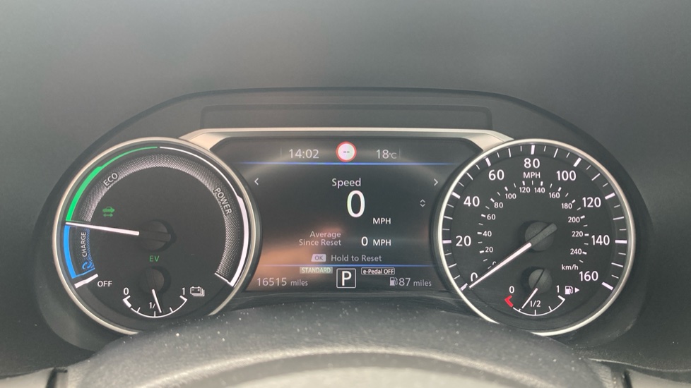 Nissan Juke 1.6 Hybrid N-Connecta 5dr Auto Hybrid Hatchback - Image 18