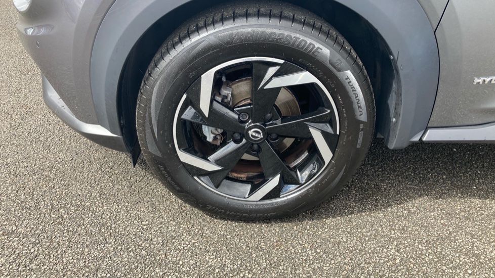 Nissan Juke 1.6 Hybrid N-Connecta 5dr Auto Hybrid Hatchback - Image 24