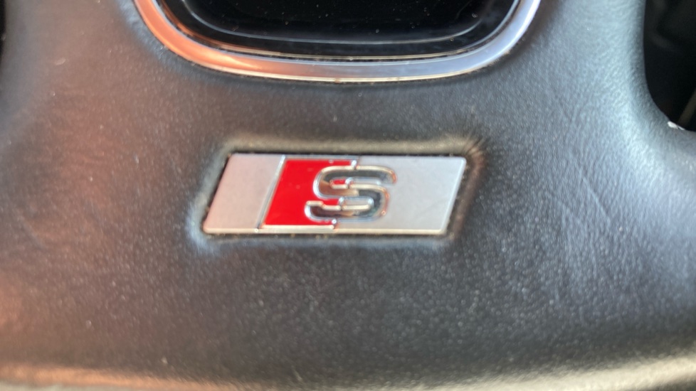 Audi A1 25 TFSI S Line 5dr Petrol Hatchback - Image 26