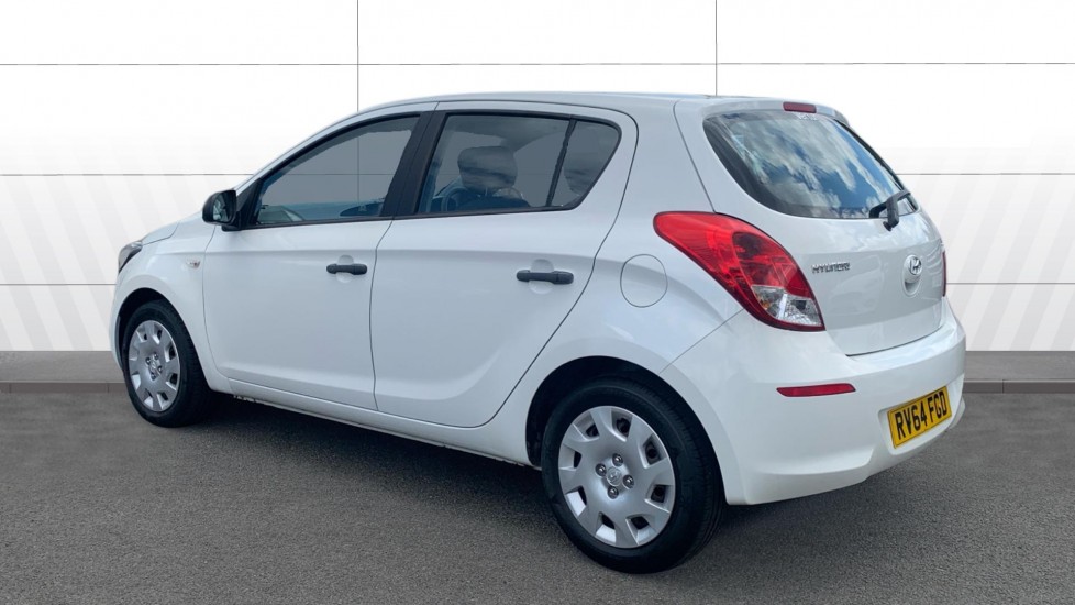 Hyundai i20 1.2 Classic 5dr Petrol Hatchback - Image 2