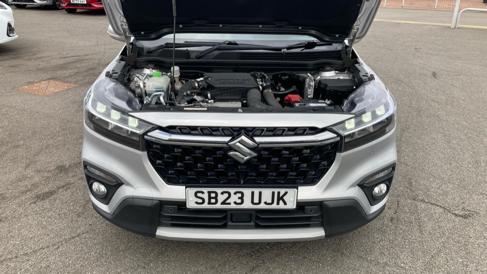 Suzuki S-Cross 1.4 Boosterjet 48V Hybrid Motion 5dr Petrol Hatchback - Image 8