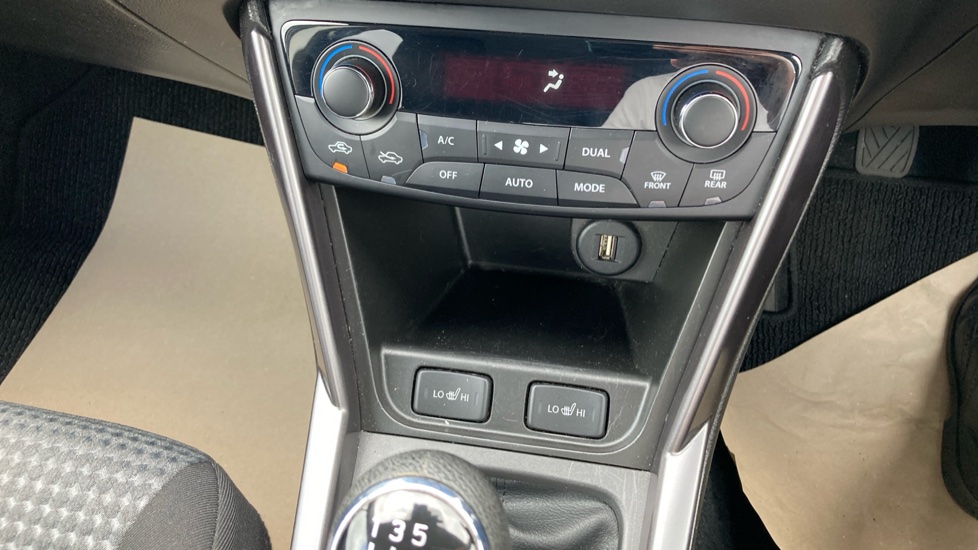 Suzuki S-Cross 1.4 Boosterjet 48V Hybrid Motion 5dr Petrol Hatchback - Image 36