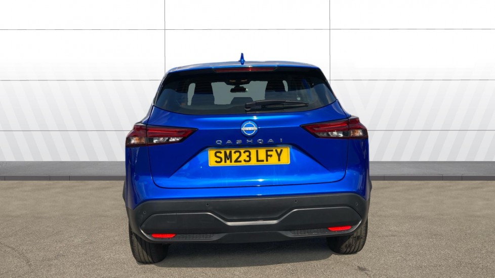 Nissan Qashqai 1.3 DiG-T MH Acenta Premium 5dr Petrol Hatchback - Image 6