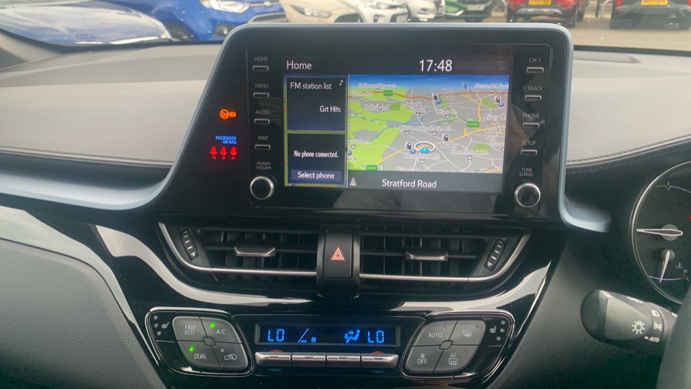Toyota C-HR 2.0 Hybrid Design 5dr CVT Hybrid Hatchback - Image 12