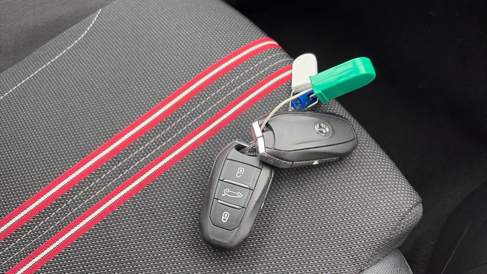 Vauxhall Corsa 1.2 Turbo SRi Premium 5dr Petrol Hatchback - Image 20