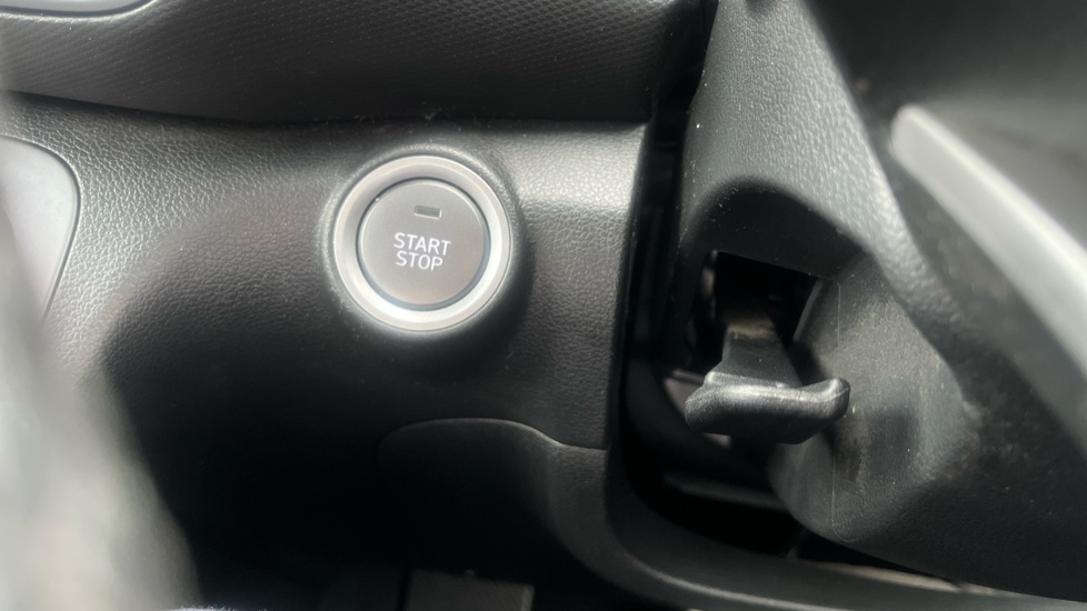 Hyundai KONA 150kW Premium 64kWh 5dr Auto Electric Hatchback - Image 27