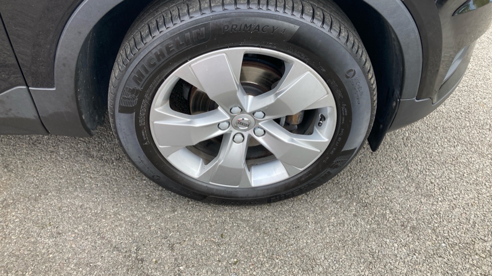 Volvo XC40 1.5 T3 [163] Momentum 5dr Petrol Estate - Image 36