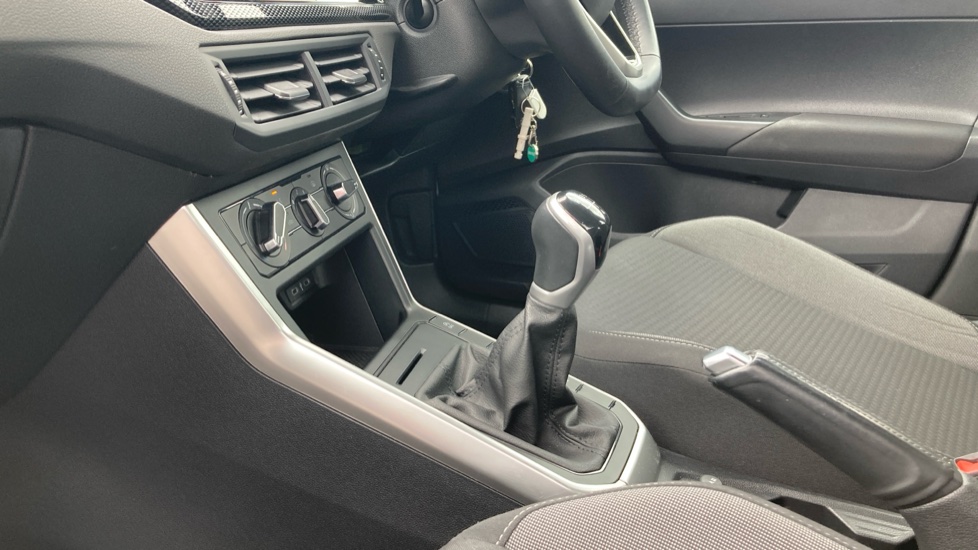 Volkswagen Polo 1.0 TSI Life 5dr Petrol Hatchback - Image 13