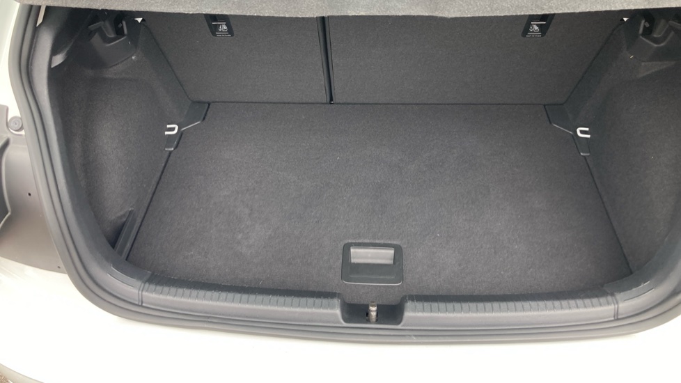 Volkswagen Polo 1.0 TSI Life 5dr Petrol Hatchback - Image 28