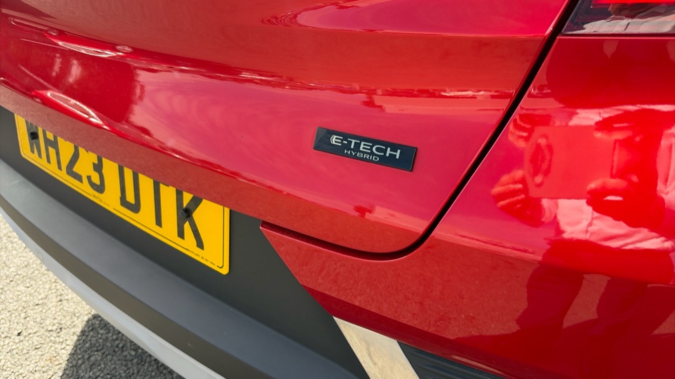 Renault Captur 1.6 E-Tech full hybrid 145 Techno 5dr Auto Hybrid Hatchback - Image 36