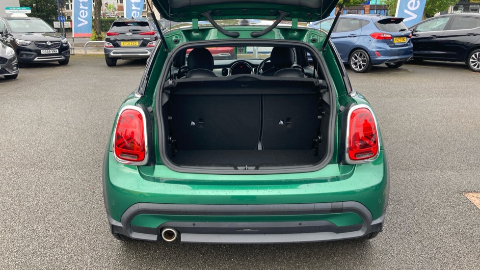 MINI Hatchback 1.5 Cooper Exclusive 3dr Petrol Hatchback - Image 4