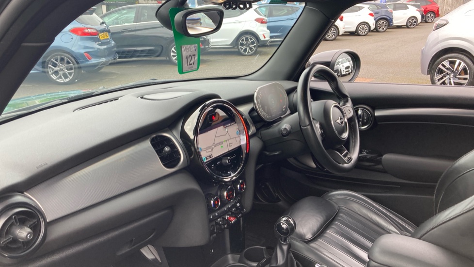 MINI Hatchback 1.5 Cooper Exclusive 3dr Petrol Hatchback - Image 9