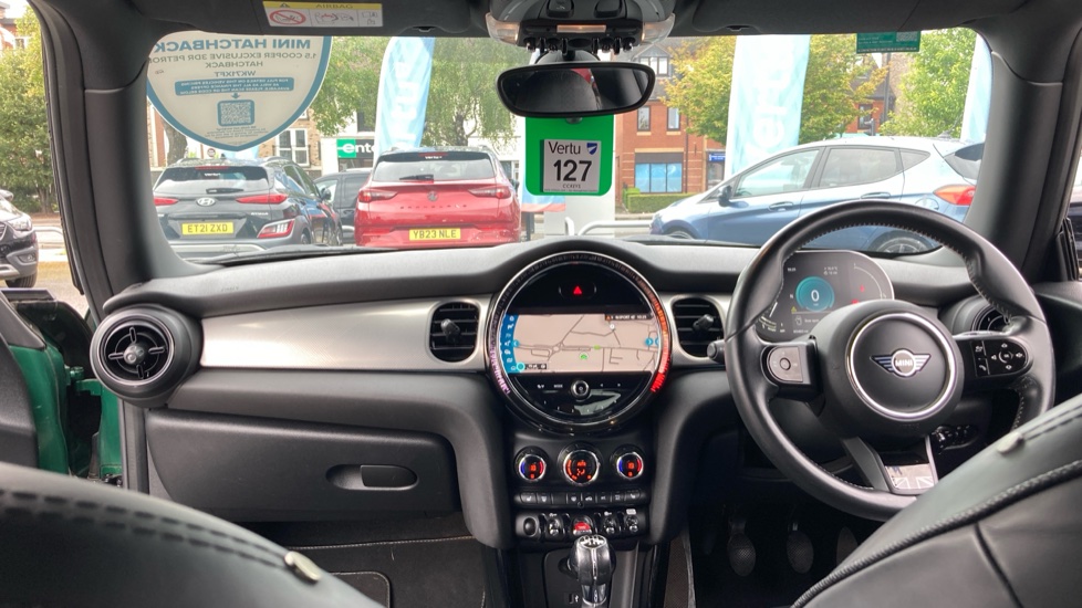 MINI Hatchback 1.5 Cooper Exclusive 3dr Petrol Hatchback - Image 10