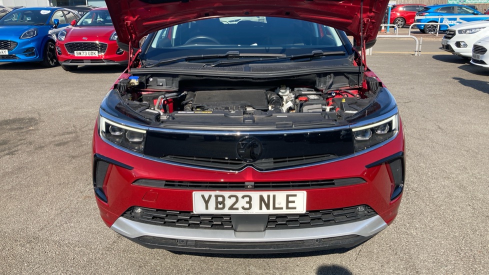 Vauxhall Grandland 1.2 Turbo Ultimate 5dr Petrol Hatchback - Image 8