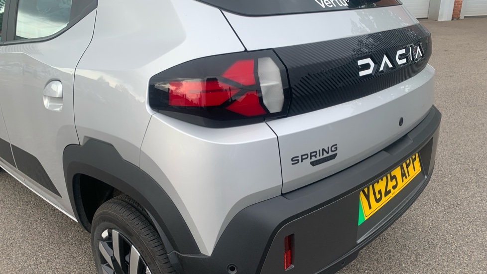 Dacia Spring 27kWh Expression 65 48kW 5dr Auto Electric Hatchback - Image 39